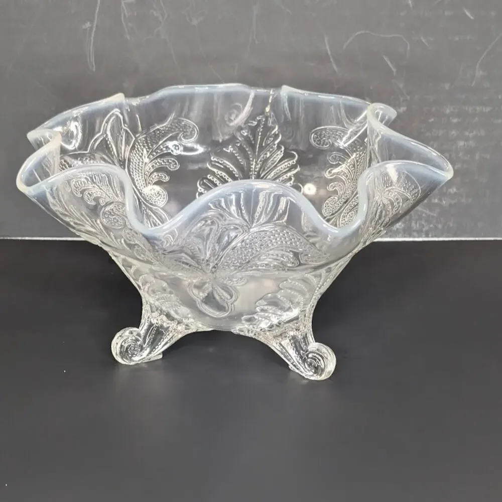 Vintage Dugan Palm & Scroll Pressed Glass Ruffled Footed Bowl